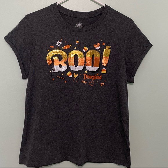 Disney Tops - Disney ladies Halloween shirt brand new, never worn from Disneyland.